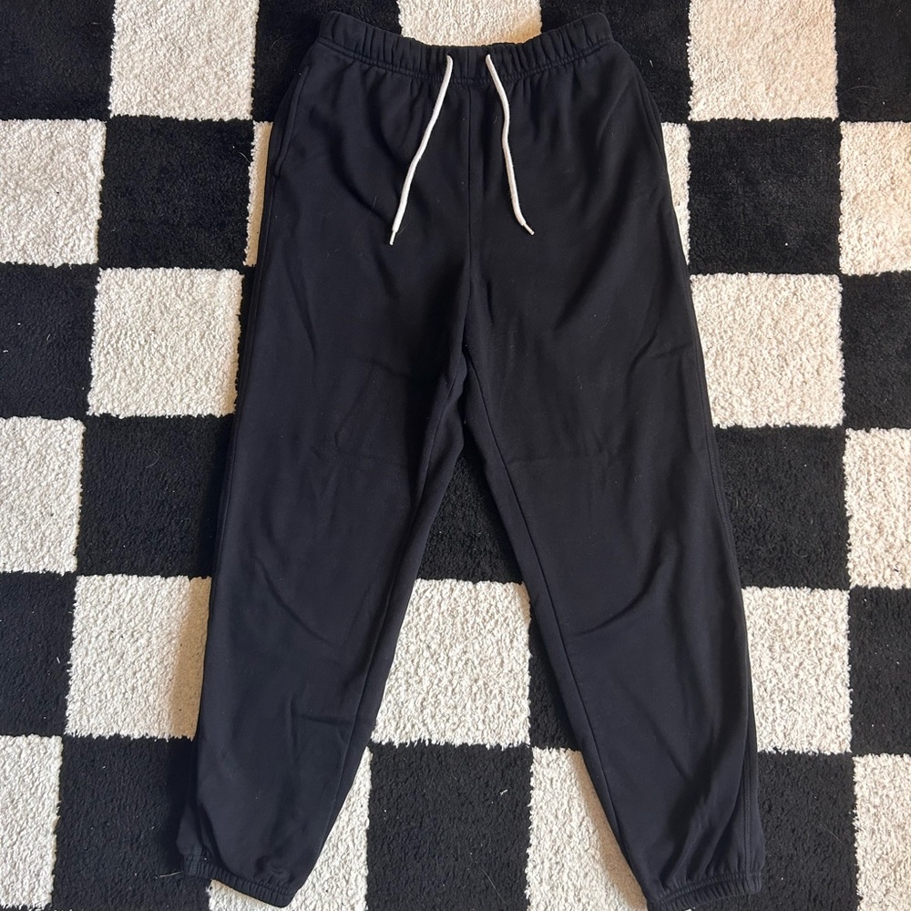 women’s small black Old Navy sweatpants